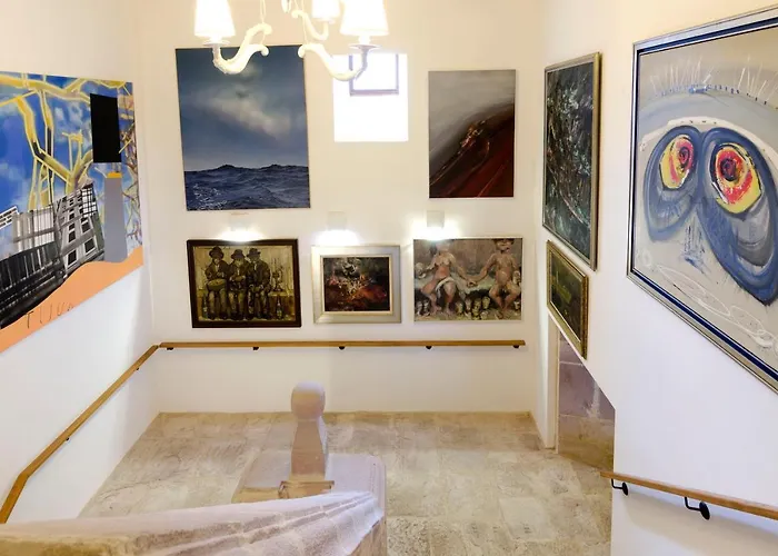 Hotel Arha Casona De Carmona (Cantabria)