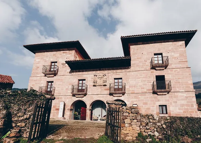 Arha Casona De 4* Carmona (Cantabria)
